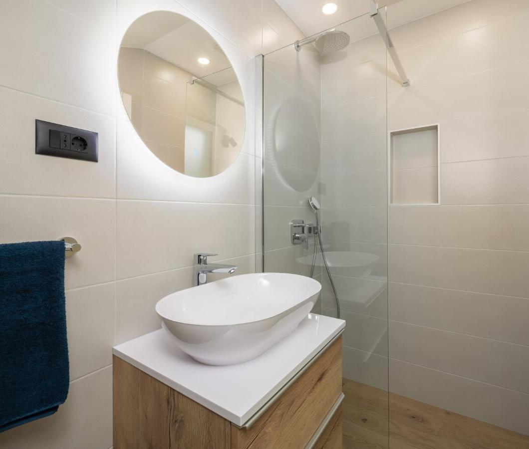 Modern Beleca Near Split Apartament *
